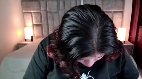 Snapshot of azul_veraa chatting on May 4, 12:23 pm Azul online show from May 4, 12:23 pm