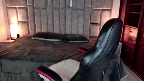 Snapshot of azul_veraa chatting on May 27, 12:13 pm Azul online show from May 27, 12:13 pm