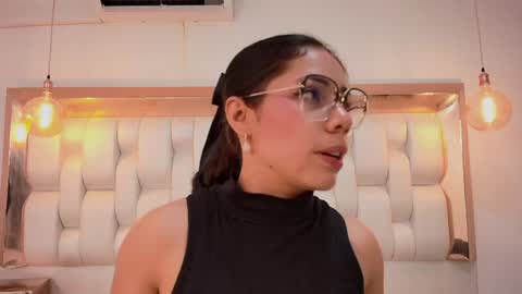 AZUL online show from May 16, 6:39 pm