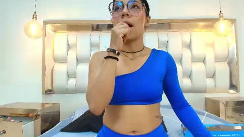 AZUL online show from July 17, 8:03 pm