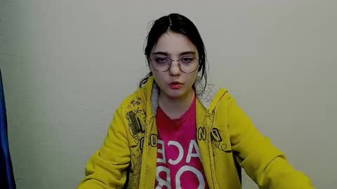 azumi_chan_ online show from January 17, 8:34 pm