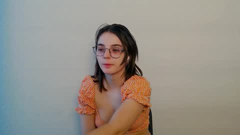 azumi_chan_ online show from March 15, 10:54 am