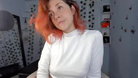 azumi saan online show from October 9, 2:31 am