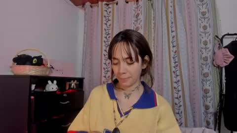 azumi saan online show from June 24, 1:26 am