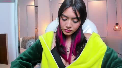 Snapshot of azurakindong chatting on March 11, 10:42 pm Azura online show from March 11, 10:42 pm