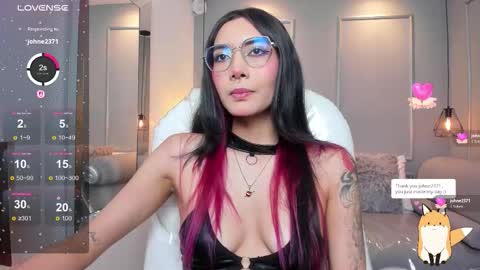 Snapshot of azurakindong chatting on December 1, 7:19 pm Azura online show from December 1, 7:19 pm