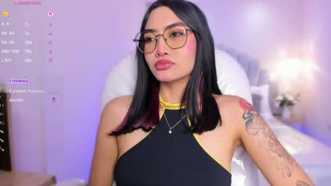 Azura online show from May 8, 7:41 pm