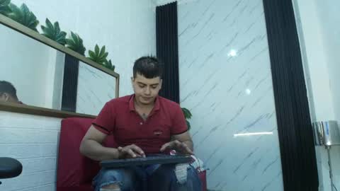 A Z Z A R E T online show from May 20, 4:18 am
