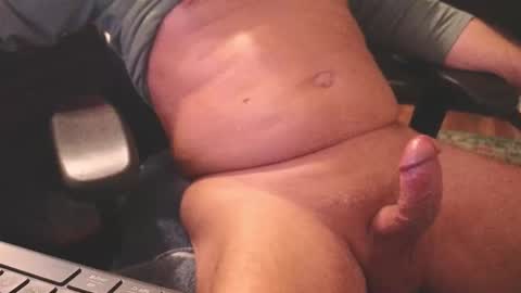 Snapshot of azzman54 chatting on December 22, 8:50 pm Bobby Latte online show from December 22, 8:50 pm