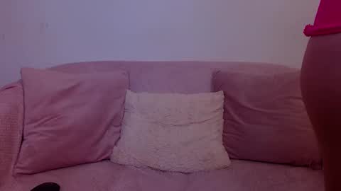 Snapshot of b3cky_ chatting on December 11, 12:12 pm Rebecca online show from December 11, 12:12 pm