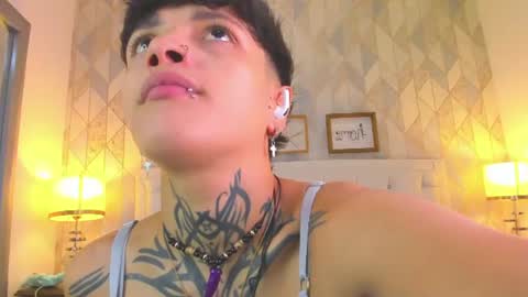Snapshot of b3k_afrodict chatting on July 17, 3:35 am Anny online show from July 17, 3:35 am