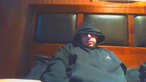 baadddboooy69 online show from September 13, 1:49 am