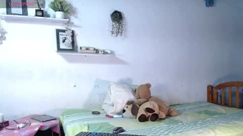 babby_swet online show from July 31, 10:47 am