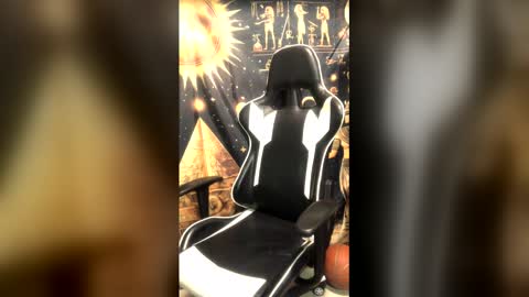 babecalvinwatts online show from January 16, 4:27 am