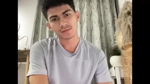 babelogan online show from February 13, 2:07 am