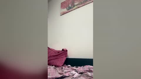 Baby Blonde online show from April 18, 1:48 pm