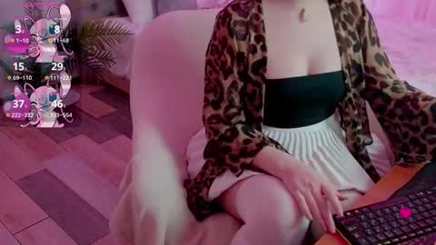 Snapshot of baby_debbie chatting on December 14, 10:14 pm Debora online show from December 14, 10:14 pm