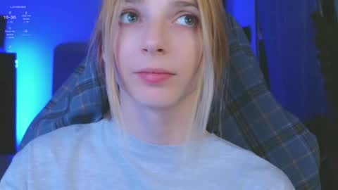 baby gopn1k online show from December 20, 6:02 pm