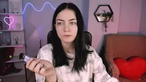 baby online show from February 4, 7:03 am