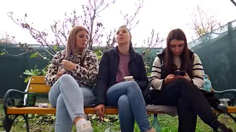 Snapshot of baby_inna chatting on November 6, 7:09 am Inna online show from November 6, 7:09 am