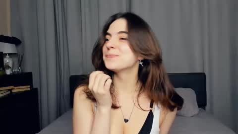 Emily online show from October 16, 7:09 am