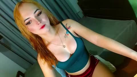 Snapshot of baby_kira1988 chatting on February 21, 7:23 am Your Baby Kira online show from February 21, 7:23 am