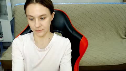 baby_kitte online show from January 16, 2:59 am