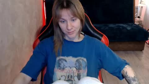 baby_kitte online show from June 5, 3:02 am