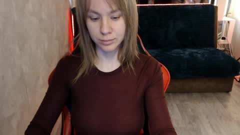 baby_kitte online show from June 7, 2:16 am