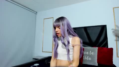 baby_lannie online show from December 4, 4:11 am