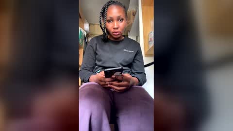 baby_nova online show from February 23, 8:44 am