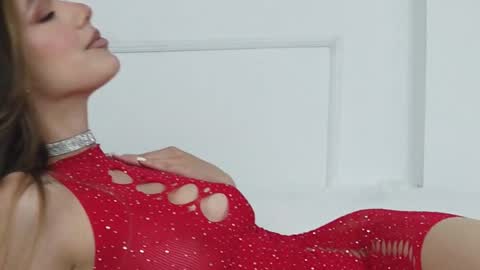 Snapshot of baby_sammyy chatting on December 20, 4:36 pm Baby Sammyy online show from December 20, 4:36 pm