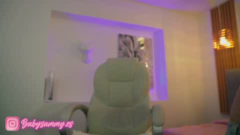 Snapshot of baby_sammyy chatting on January 20, 7:57 pm Baby Sammyy online show from January 20, 7:57 pm