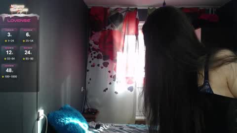 Snapshot of baby_sexy__ chatting on February 28, 3:07 am Ida and Kira online show from February 28, 3:07 am