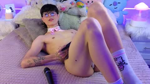 Snapshot of baby_xian chatting on December 3, 2:47 am  Dani  online show from December 3, 2:47 am