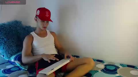 babyandy_x online show from September 24, 8:56 pm