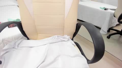 ANGEL online show from October 12, 3:11 pm