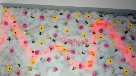 Snapshot of babyaylin chatting on February 11, 8:58 am Aylin online show from February 11, 8:58 am