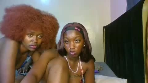 Snapshot of babybrown20 chatting on April 8, 5:29 am babybrown online show from April 8, 5:29 am