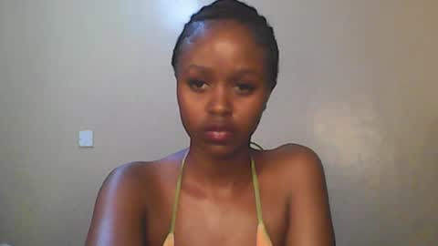 Snapshot of babybrown20 chatting on June 29, 3:56 pm babybrown online show from June 29, 3:56 pm