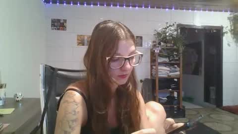 babydemon6 online show from February 19, 9:44 pm