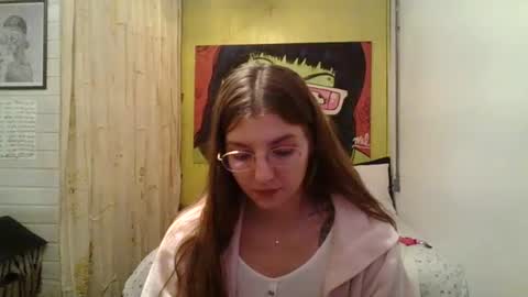 Snapshot of babydemon6 chatting on June 28, 9:32 pm babydemon6 online show from June 28, 9:32 pm