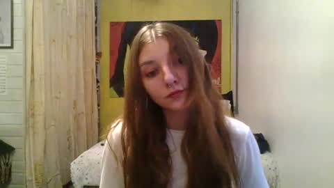 Snapshot of babydemon6 chatting on July 1, 6:51 pm babydemon6 online show from July 1, 6:51 pm