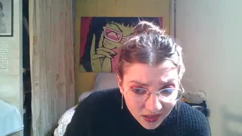 Snapshot of babydemon6 chatting on July 9, 6:23 pm babydemon6 online show from July 9, 6:23 pm