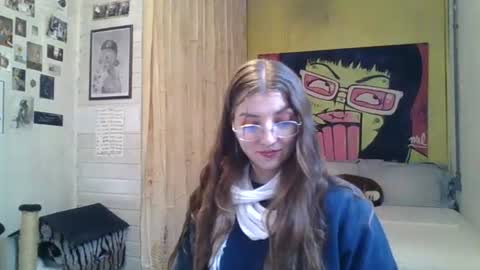 Snapshot of babydemon6 chatting on July 13, 5:38 pm babydemon6 online show from July 13, 5:38 pm