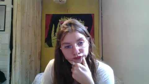 Snapshot of babydemon6 chatting on July 31, 6:07 pm babydemon6 online show from July 31, 6:07 pm