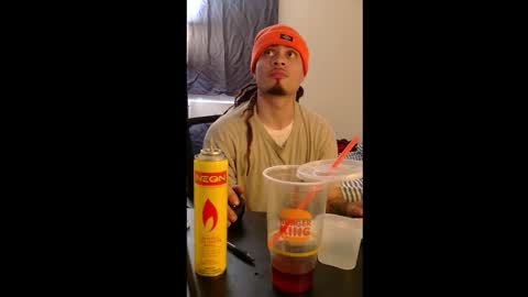 Snapshot of babydjac chatting on March 22, 10:46 pm babydjac online show from March 22, 10:46 pm