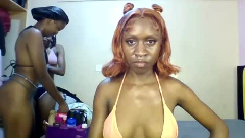 Snapshot of babydoll_230 chatting on June 21, 3:42 am Babydoll 230 online show from June 21, 3:42 am