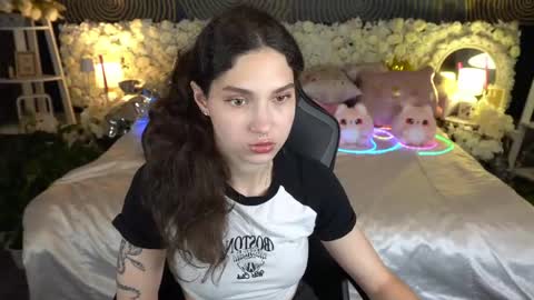 Sasha online show from May 18, 7:09 pm