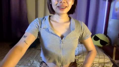 babyfox_26 online show from May 25, 1:33 am
